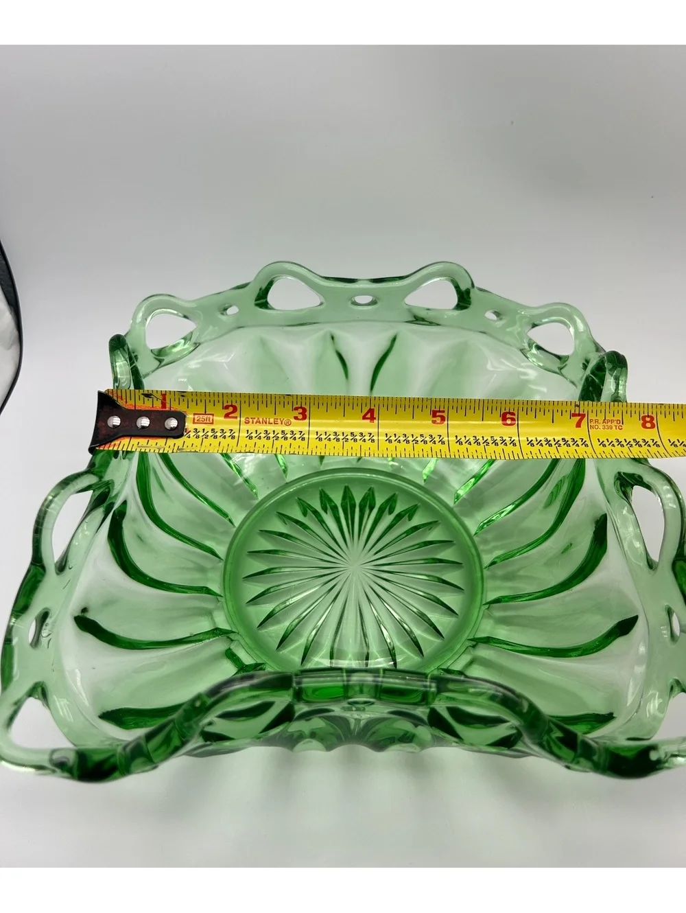 Fostoria Green Uranium Colonial Prism Square Centerpiece Bowl